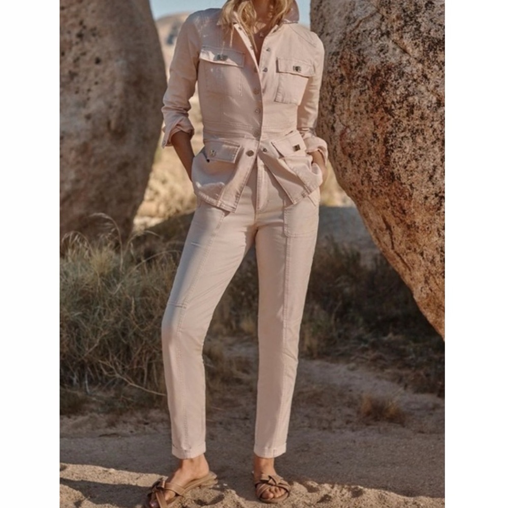 White House Black Market High-Rise Slim Ankle Prêt A Jet Khaki Pants